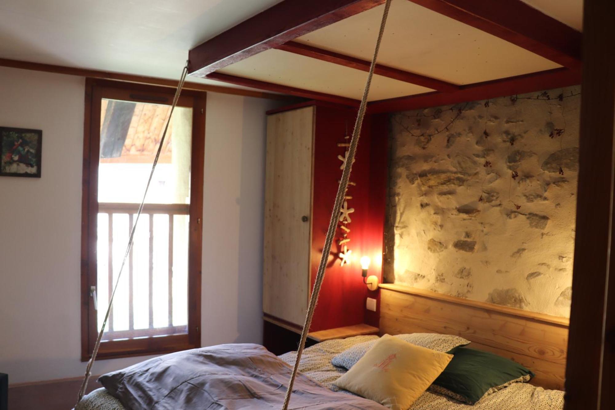 Appartement Dans Une Maison De Pays บรีอองซง ภายนอก รูปภาพ